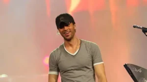 Bailando – Enrique Iglesias (Dancing)