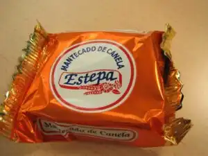 Spanish Christmas sweets 4 Christmas sweets Mantecado