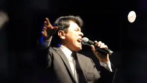 Álvaro Torres: una odisea musical desde El Salvador hasta el reconocimiento mundial