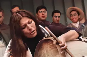 Mercedes Sosa: La voz de América Latina y el pájaro cantor de Argentina