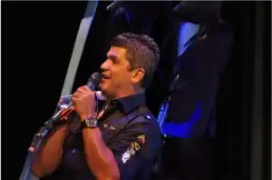 Biografía de Eddy Herrera: El Príncipe del Merengue de República Dominicana